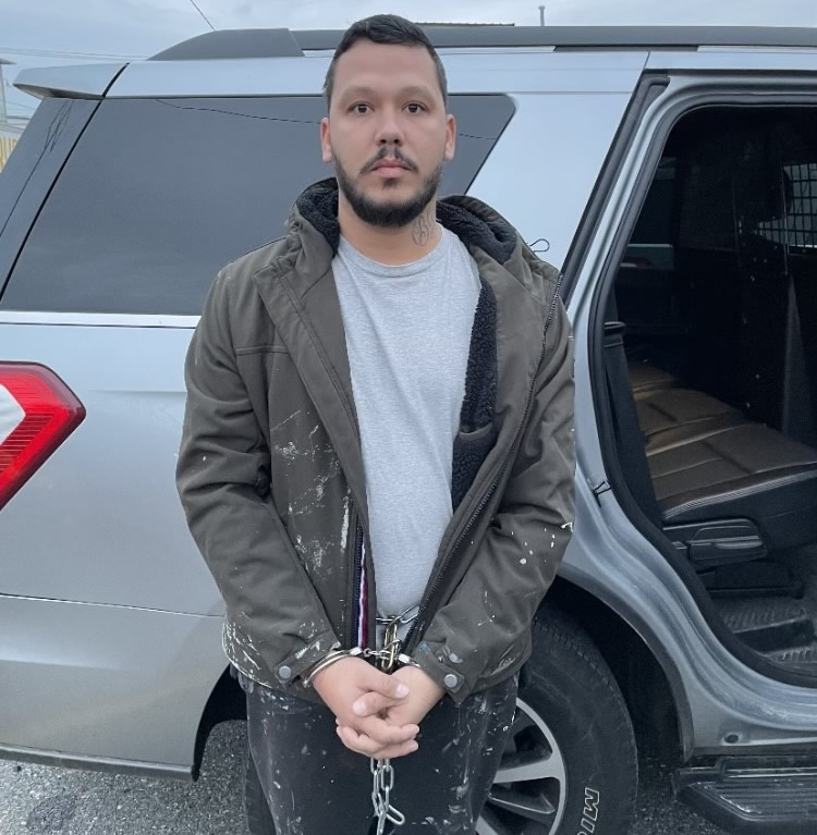 Jefferson Ferreira de Almeida, 29, was apprehended by U.S. Border Patrol after illegally entering the United States near San Luis, Arizona in 2021, given a Notice to Appear, and subsequently provided a recognizance release pending future removal proceedings in June 2021.